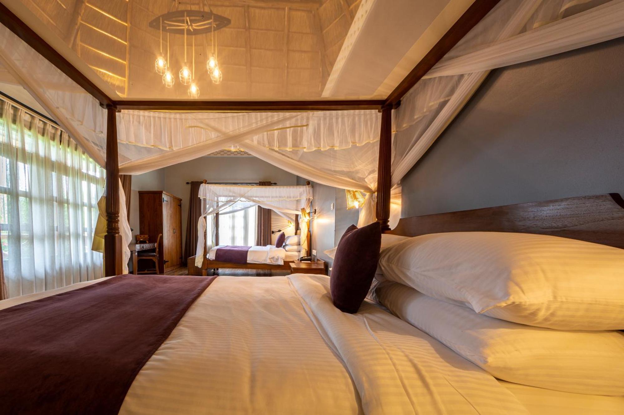 Emburara Farm Lodge Mbarara エクステリア 写真