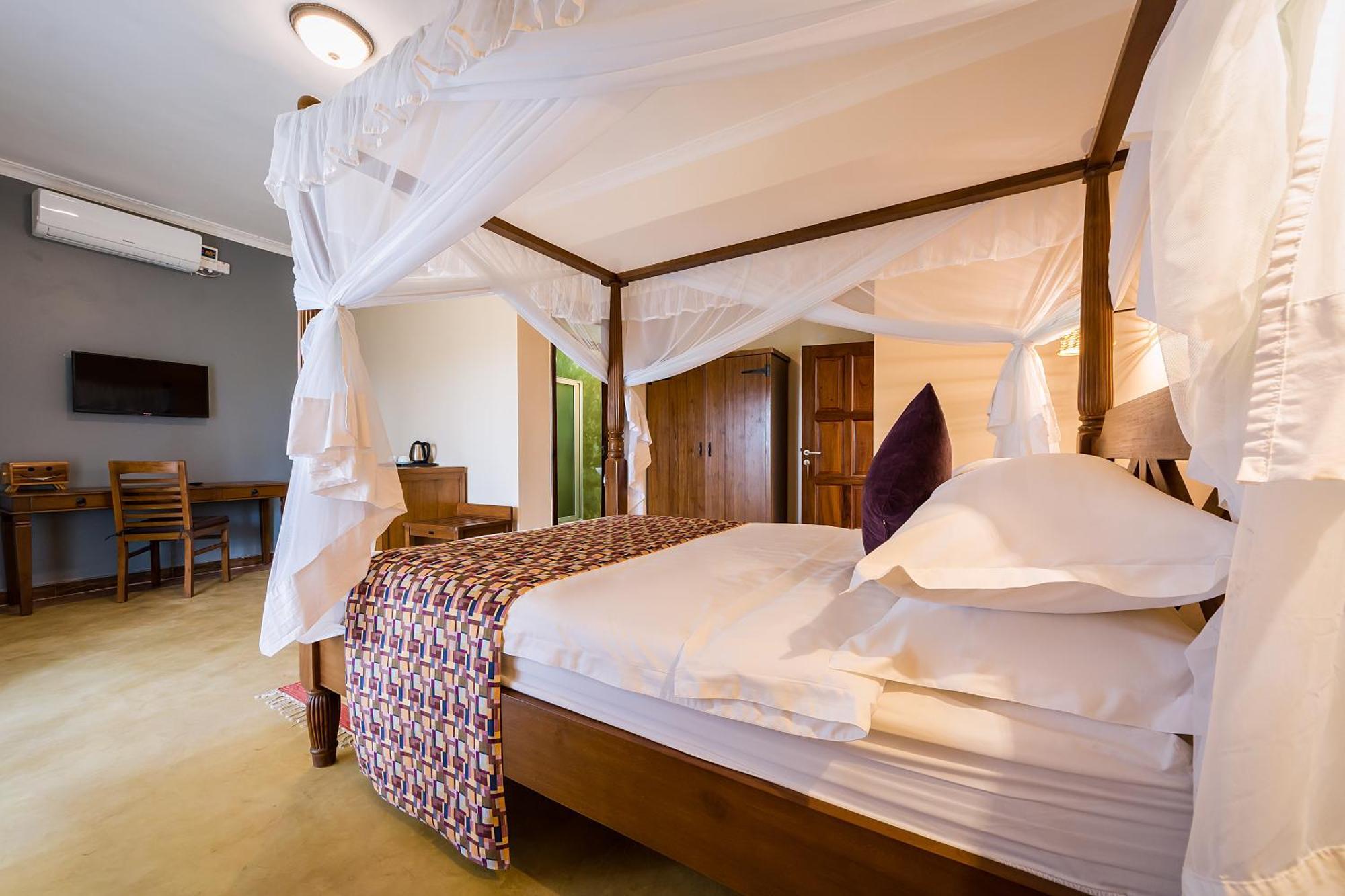Emburara Farm Lodge Mbarara エクステリア 写真