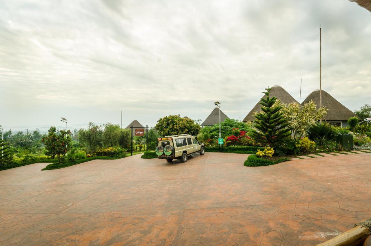 Emburara Farm Lodge Mbarara エクステリア 写真