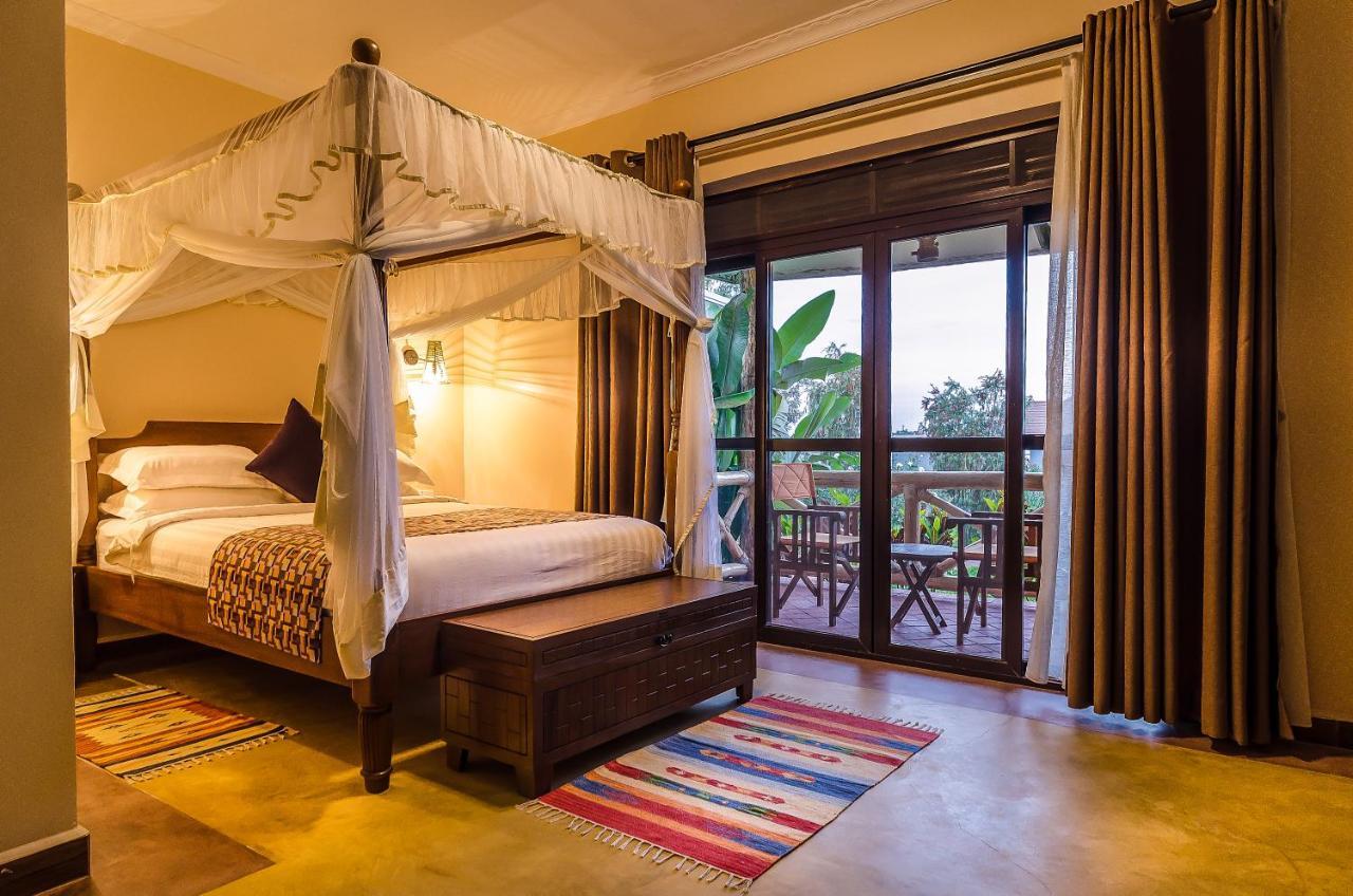 Emburara Farm Lodge Mbarara エクステリア 写真