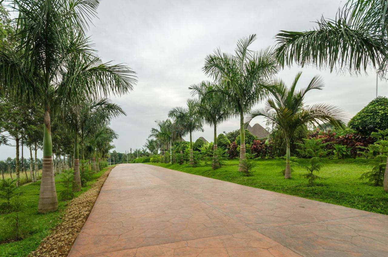 Emburara Farm Lodge Mbarara エクステリア 写真