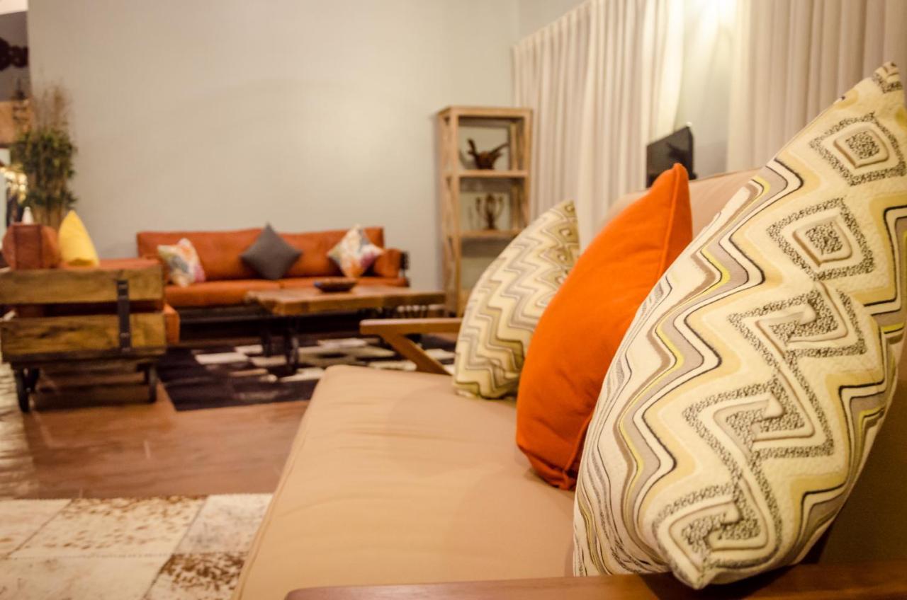 Emburara Farm Lodge Mbarara エクステリア 写真